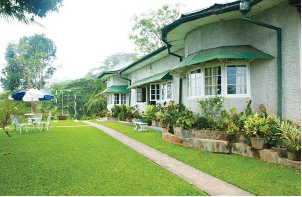Hatale Tea Estate Bungalow Madulkele Bagian luar foto