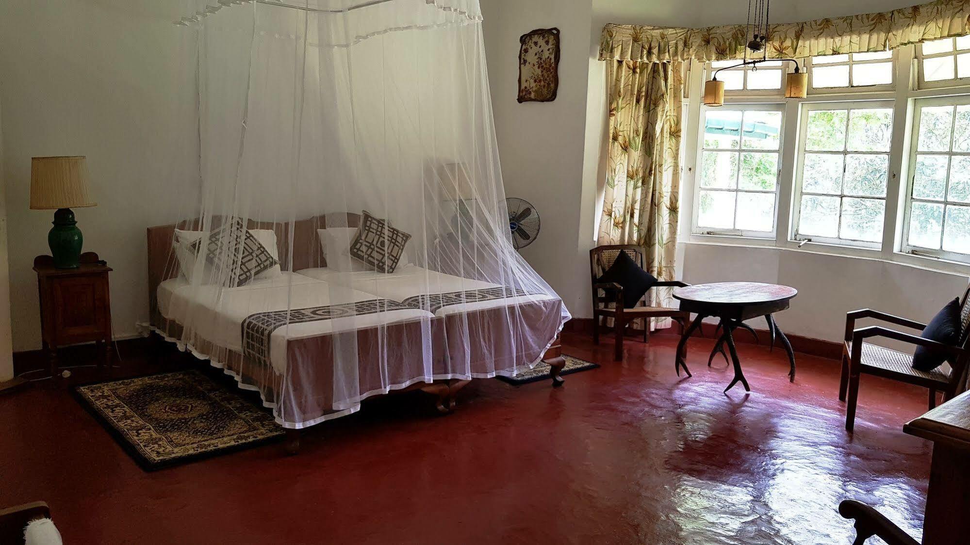 Hatale Tea Estate Bungalow Madulkele Bagian luar foto